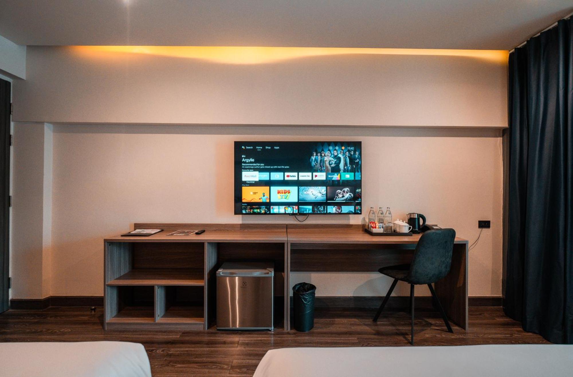 Surestay By Best Western Iconic Ari-Jatujak Банкок Екстериор снимка