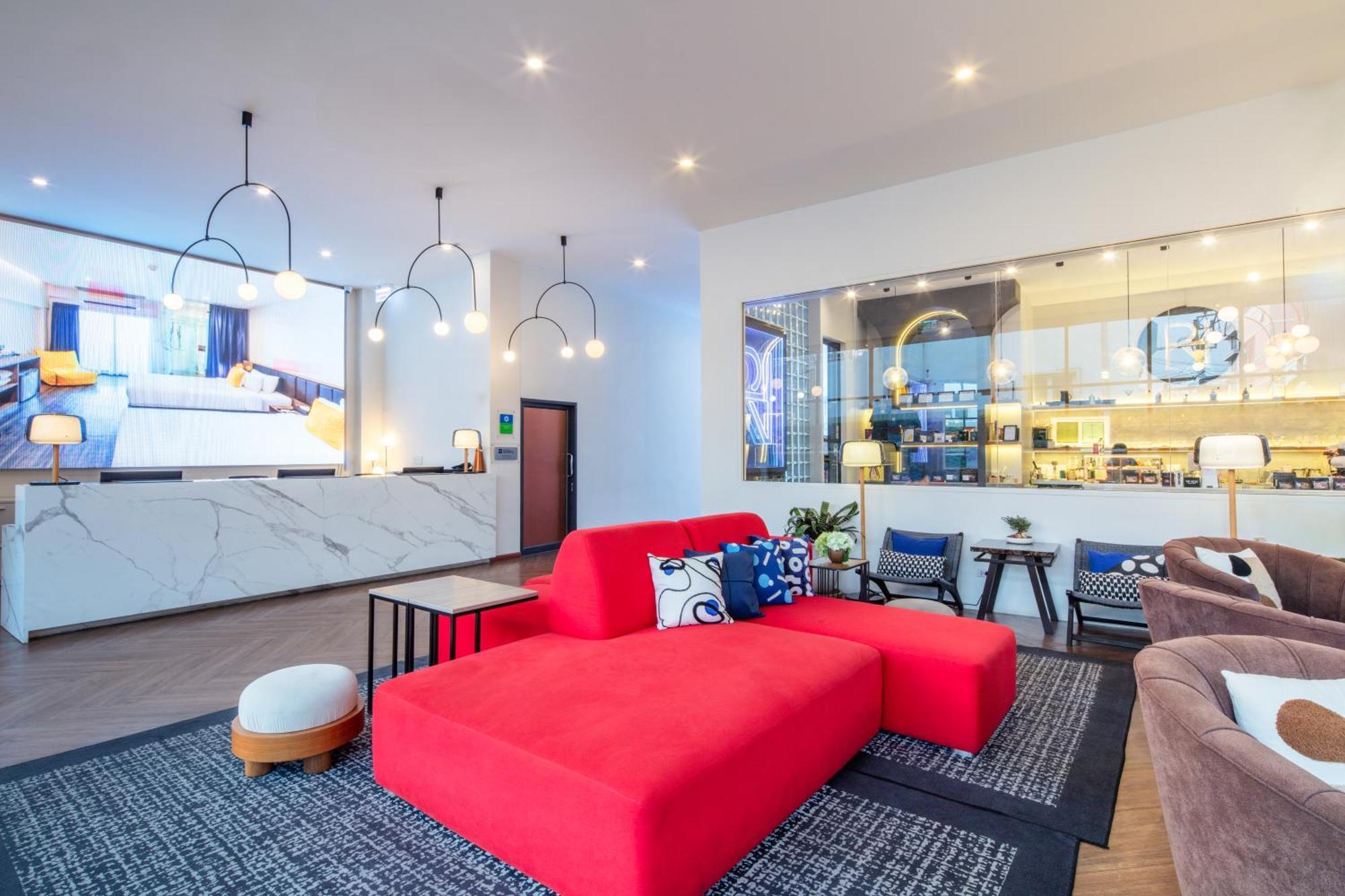 Surestay By Best Western Iconic Ari-Jatujak Банкок Екстериор снимка