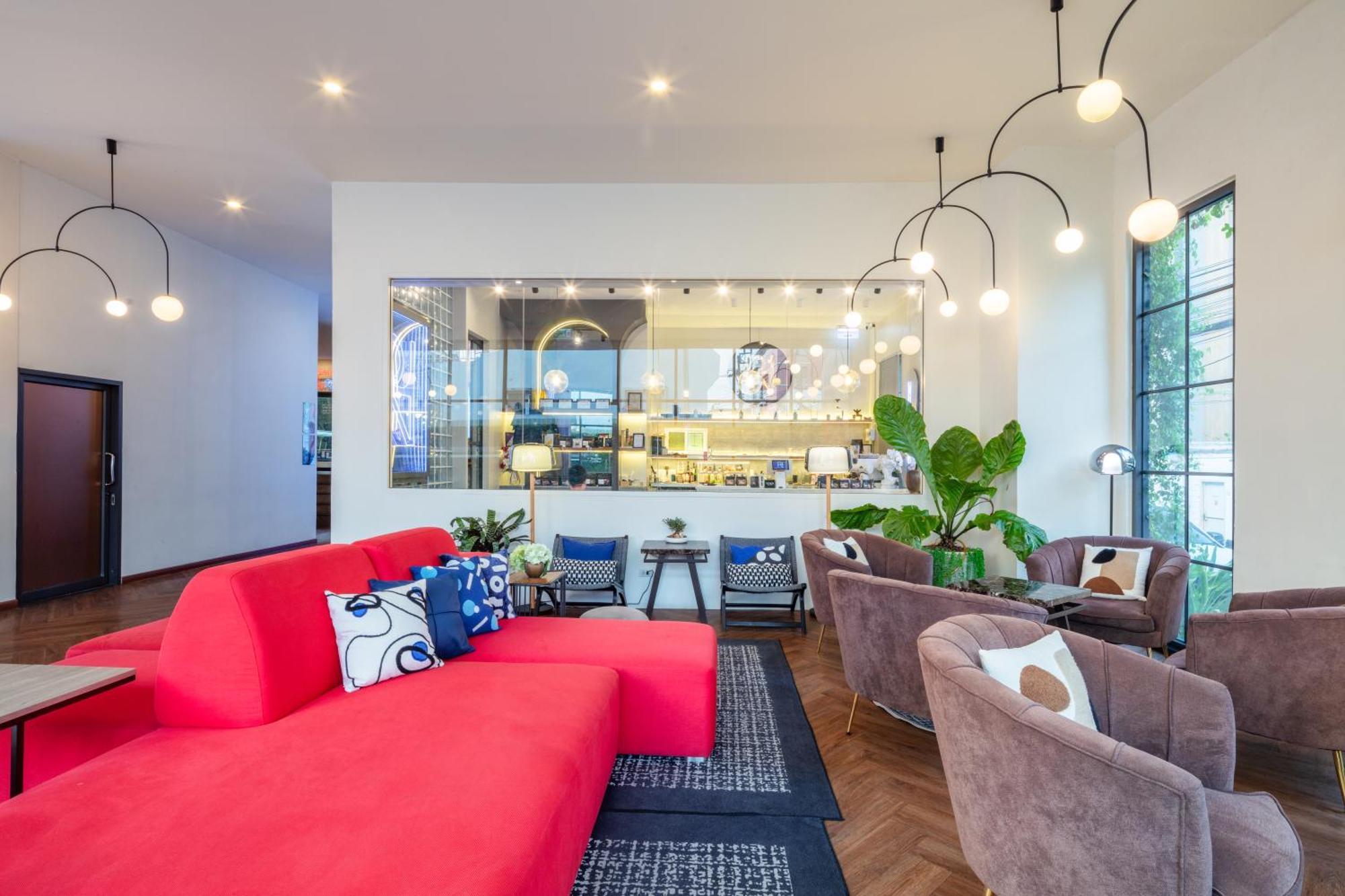 Surestay By Best Western Iconic Ari-Jatujak Банкок Екстериор снимка